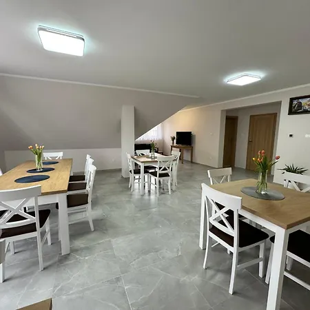 ベッド・アンド・ブレックファスト Wioletta シュツァブニツァ