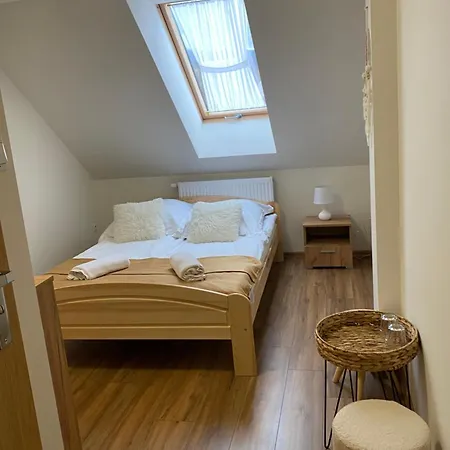Wioletta 3*
