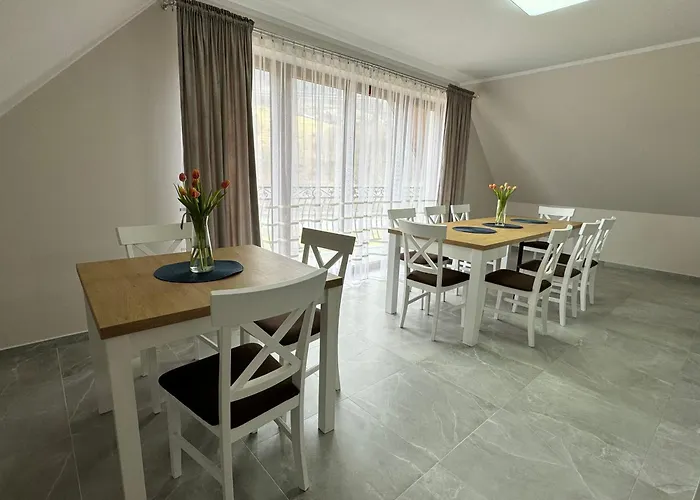 Wioletta Bed & Breakfast 3*